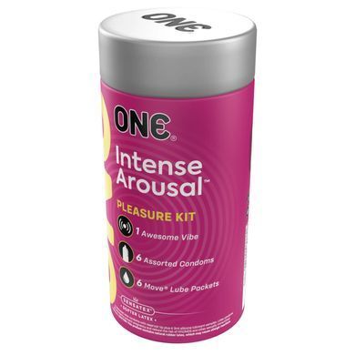 Подарунковий набір ONE Intense Arousal, у комплекті 6 презервативів, 6 саше з лубрикантом, віброкільце &mdash; фото товару